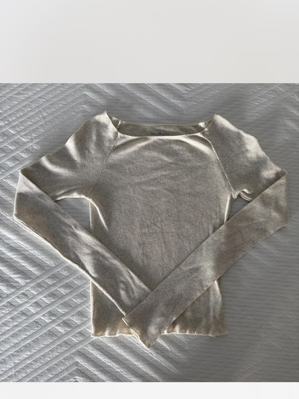 Brandy Melville Cream Ribbed Long Sleeve Top